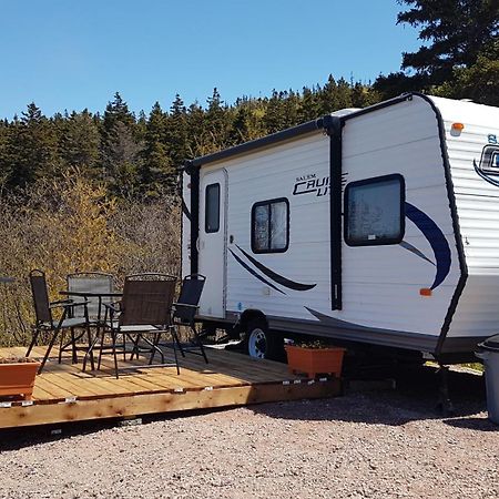 Moceanset Getaways-Beautiful Ocean, Mountain & Sunset Views, "Camping Experience" Dingwall Екстер'єр фото